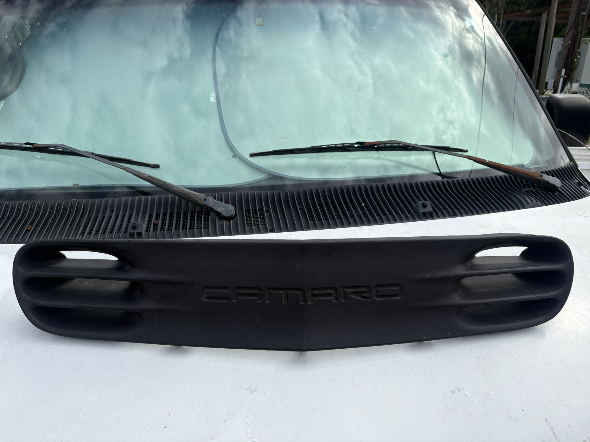97-02 Camaro Front Bumper Grille