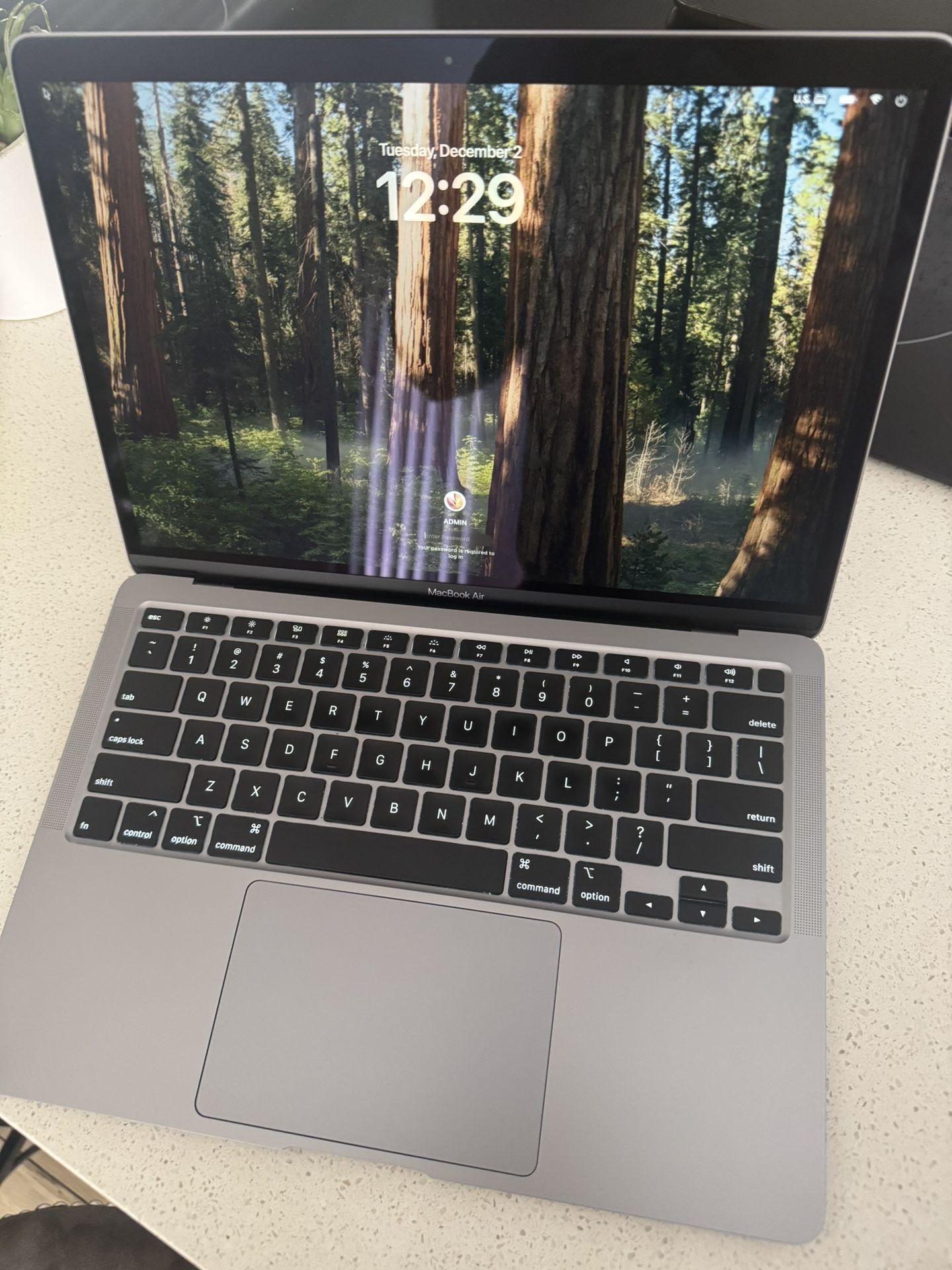 Apple MacBook Air 13” 2020