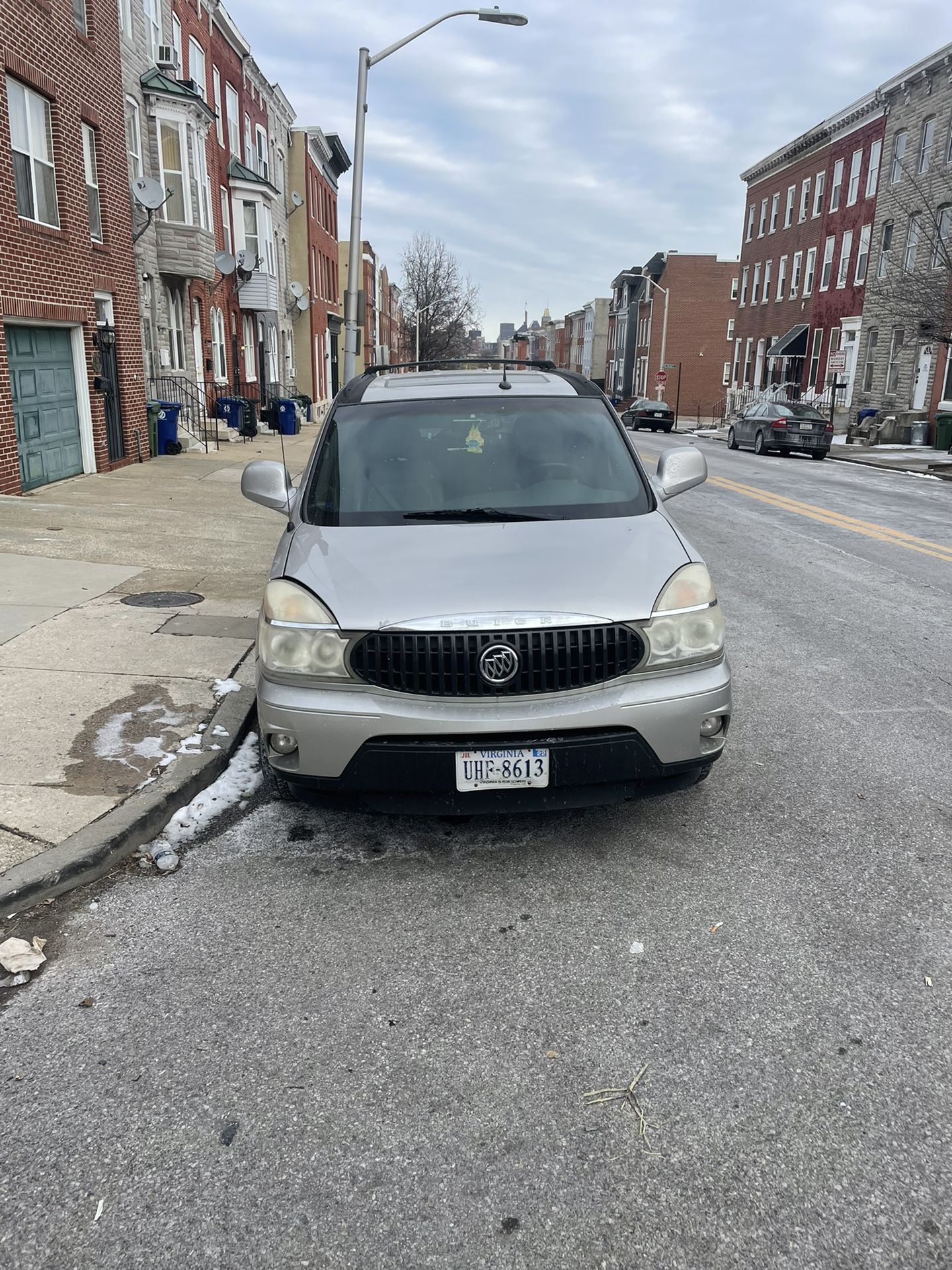 For Sale 06 Buick Fully Loaded 3 Row Seating