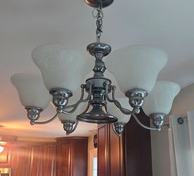 Light fixture