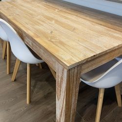 Rustic Farmhouse Dining Table with 4 Chairs 