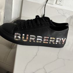 Burberry Men Shoes 