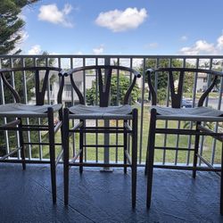 COUNTER STOOL FROM ROVE CONCEPT