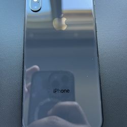 iPhone XS 256G w/case