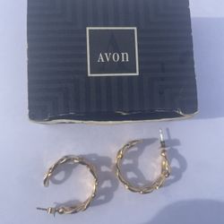 Vintage Avon ear rings