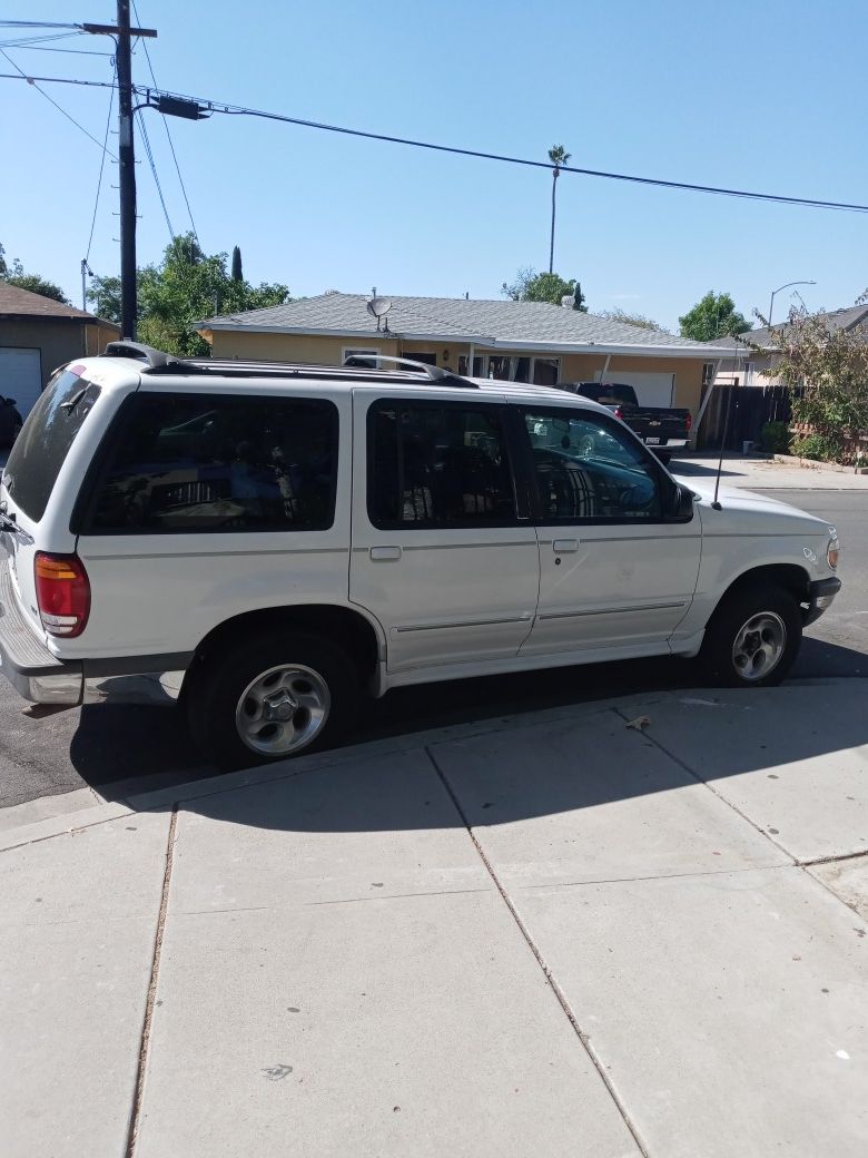 Ford explorer 1998