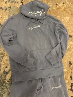 Men’s Hollister Jogger Set - Size S