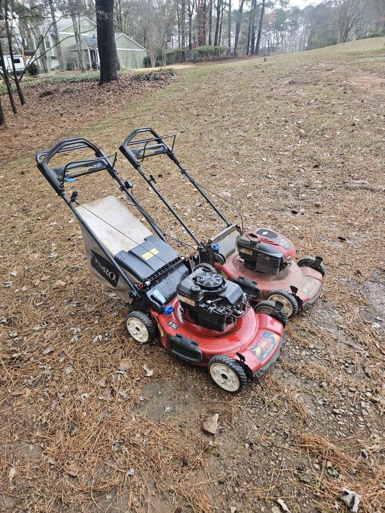 2 Toro Recycler 22" Self-propelled Lawn Mowers For Parts Or Repair