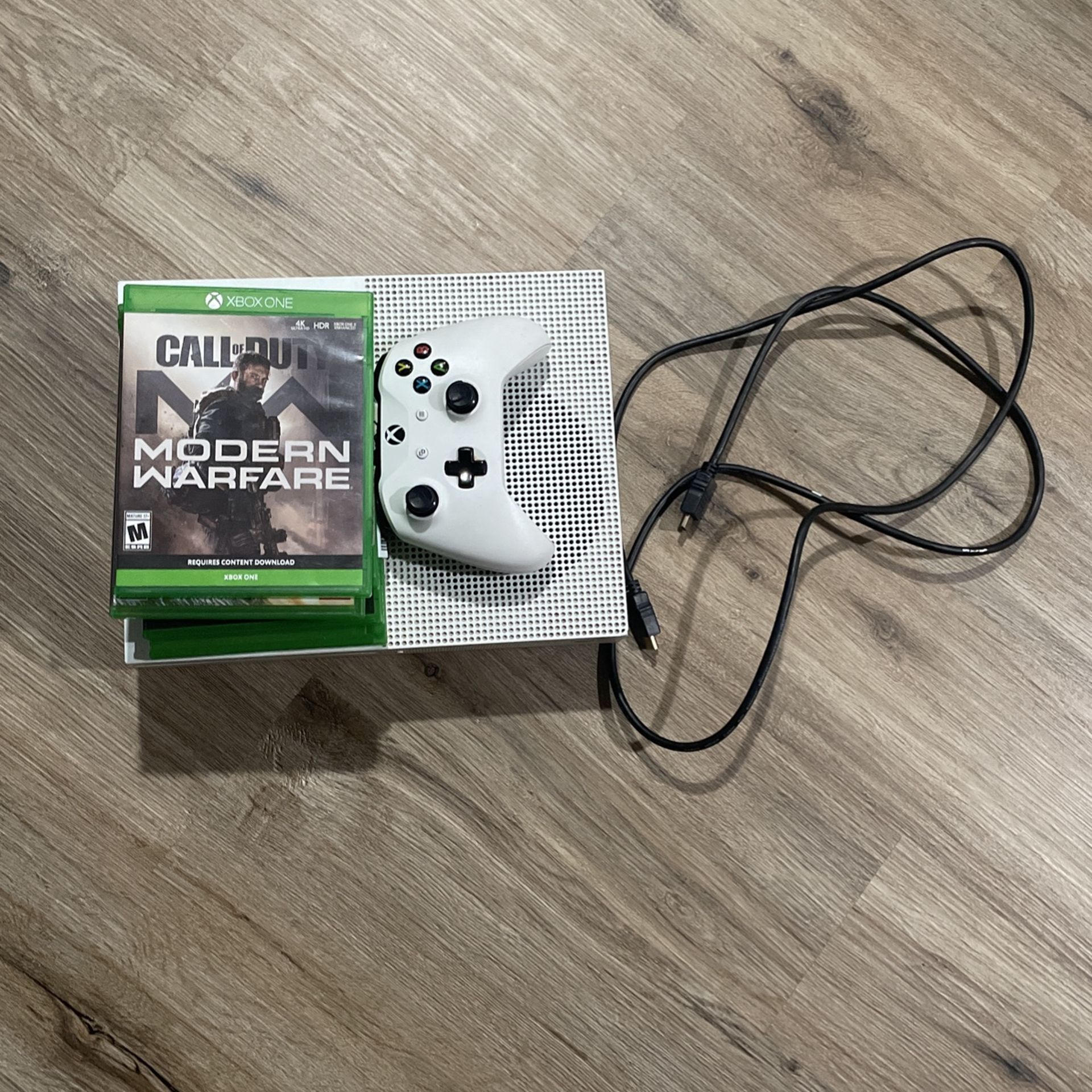 Xbox X One S (With Control, Extra Games, Lan Cable)