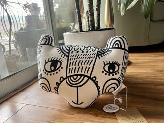 Wee Gallery ORGANIC BEAR PILLOW