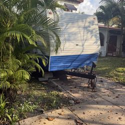 2006 Skyline Corp RV trailer