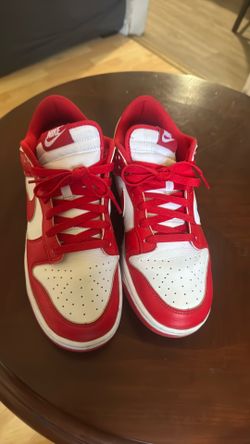 Nike dunk low university red size 10