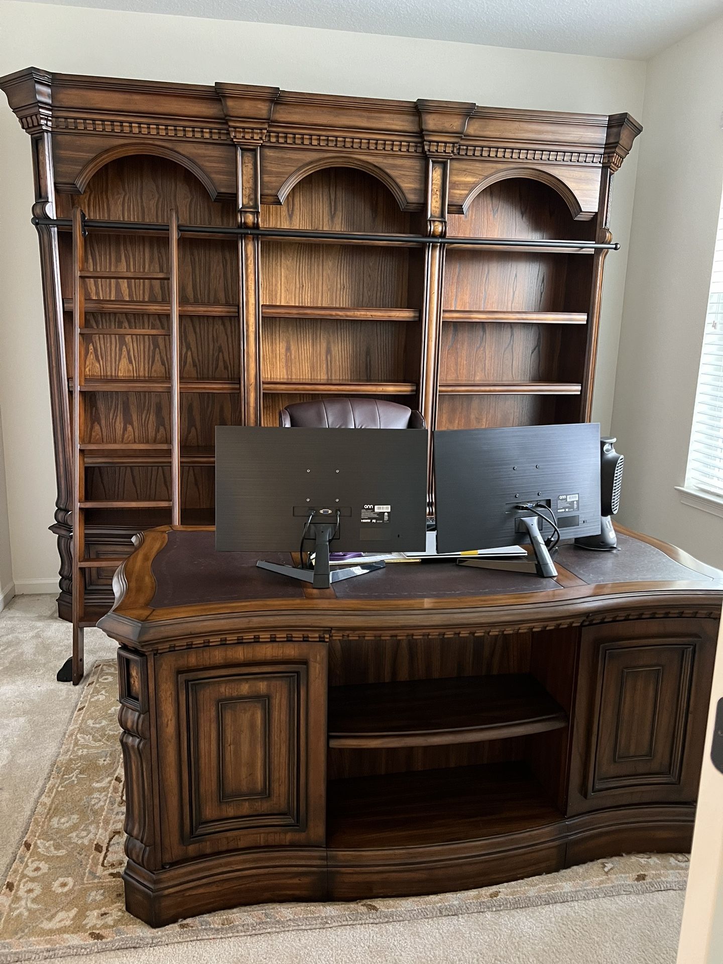 Haverty’s Van Buren Ladder Bookcases And Executive Desk