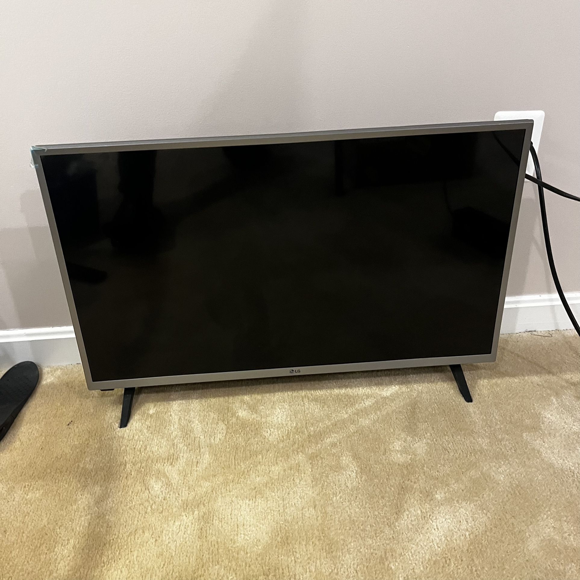 32 inch Tv