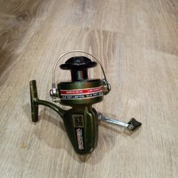 Garcia  Gk24 Fishing Reel 