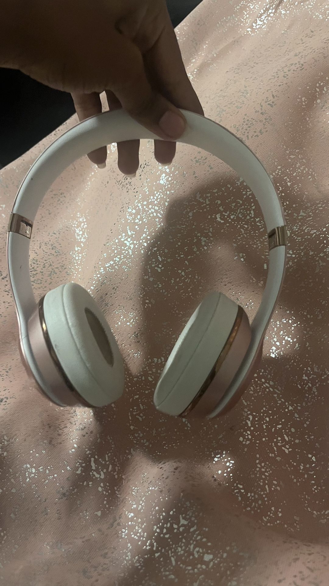 beats solo 3 rose gold