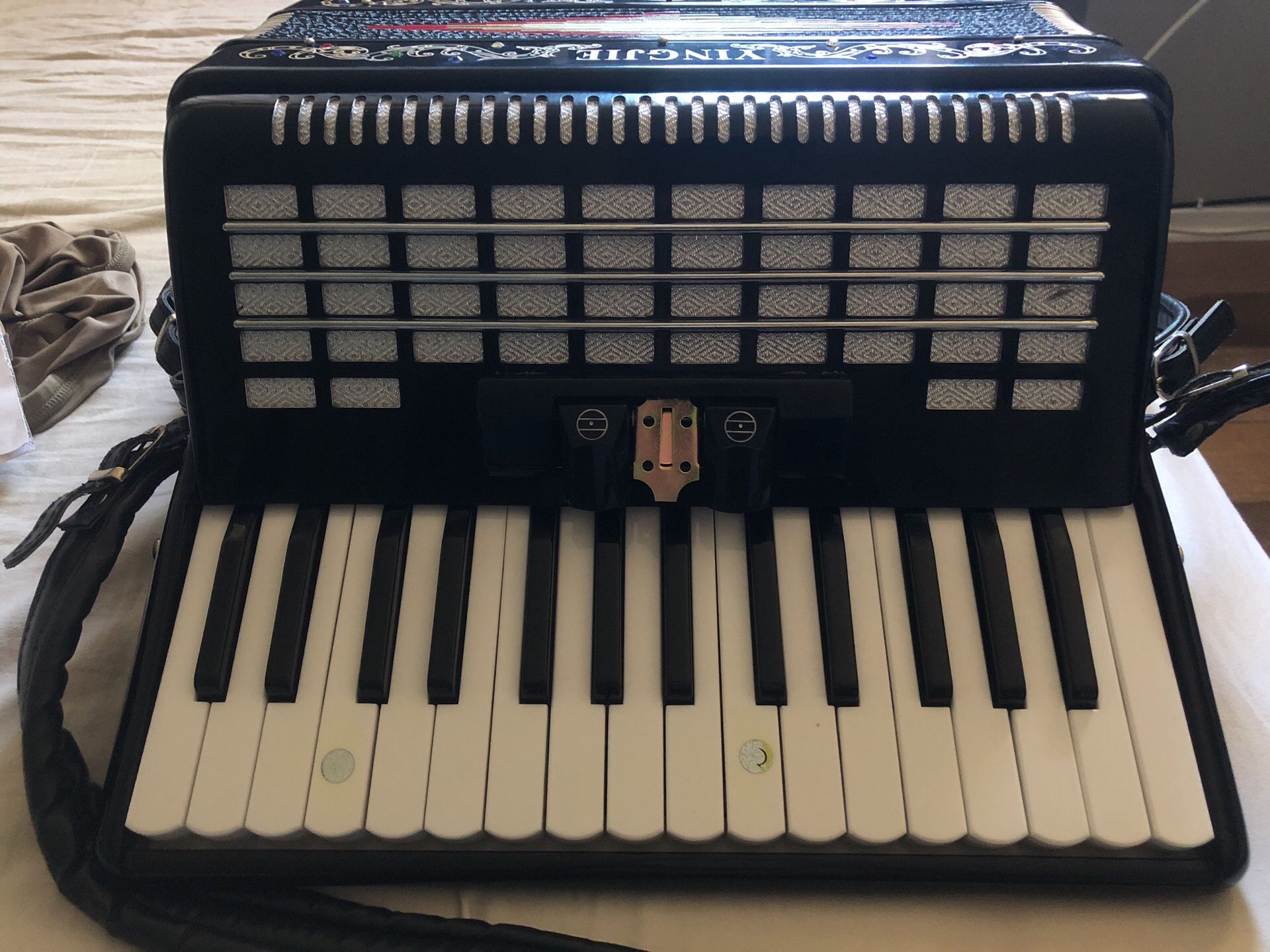 YINGJIE ACCORDION for Sale in Los Angeles, CA OfferUp