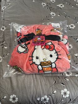 Hello Kitty Throw Blanket