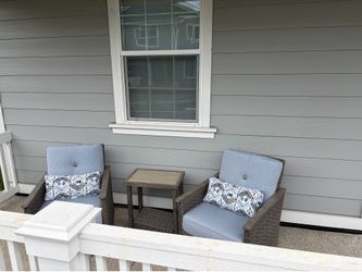 Like new 3 piece patio set