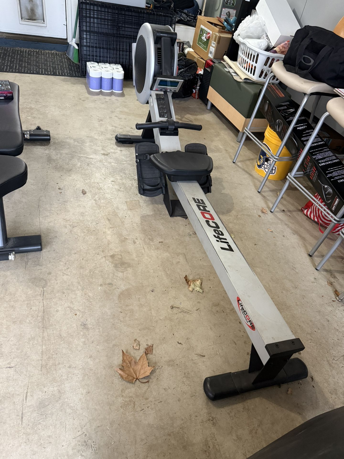 Life Core Row Machine