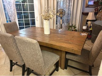 Formal dining room table
