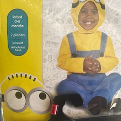 Minion Halloween costume