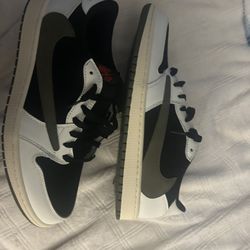 Jordan 1 Travis Scot Size 13.5