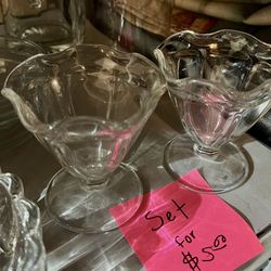 vintage Anchor Hocking "Tulip" clear glass ice cream sundae dishes