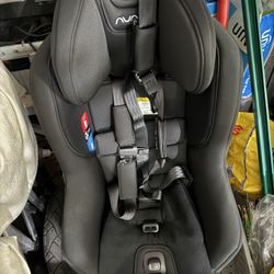 Nuna car Seat