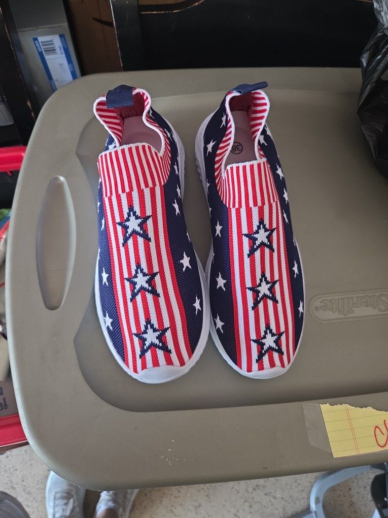 Size 7 USA Shoes