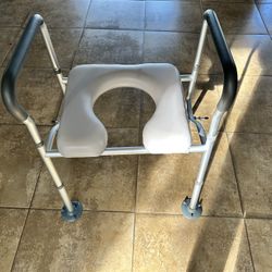 Sturdy Raised Toilet Seat