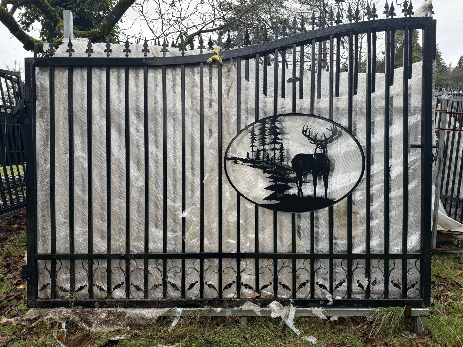 Gate Fence Sale Install