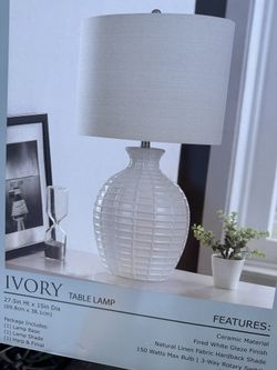TABLE LAMP (2) NEW IN BOX