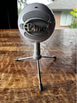 Blue Snowball USB Microphone W/ Usb Cable