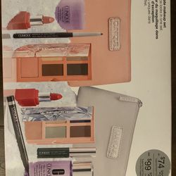 Makeup Set/ Set De Maquillaje 