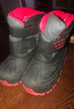 Thermolite boy boots size 2