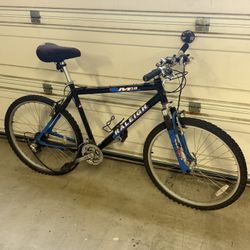 Raleigh M50 bike Mountain Trail Bicycle - See Description 🚲 Price Firm - SOLD AS IS