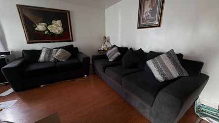 Black Fabric Sofa and Loveseat Set