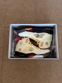 Air Jordan 5 Off-White Sail Fire Red Men’s Sneakers Size 10.5