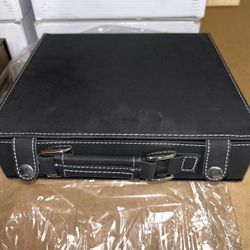 100 Piece Poker Chip Set With 2 Deck Cards