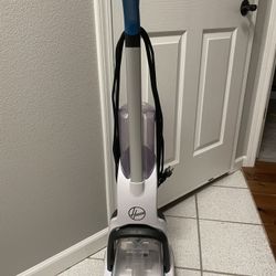 Hoover PowerDash Pet  Carpet Cleaner 