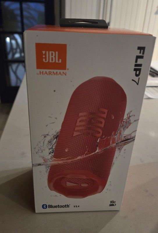 JBL Flip 7 Brand New Inbox Unopened