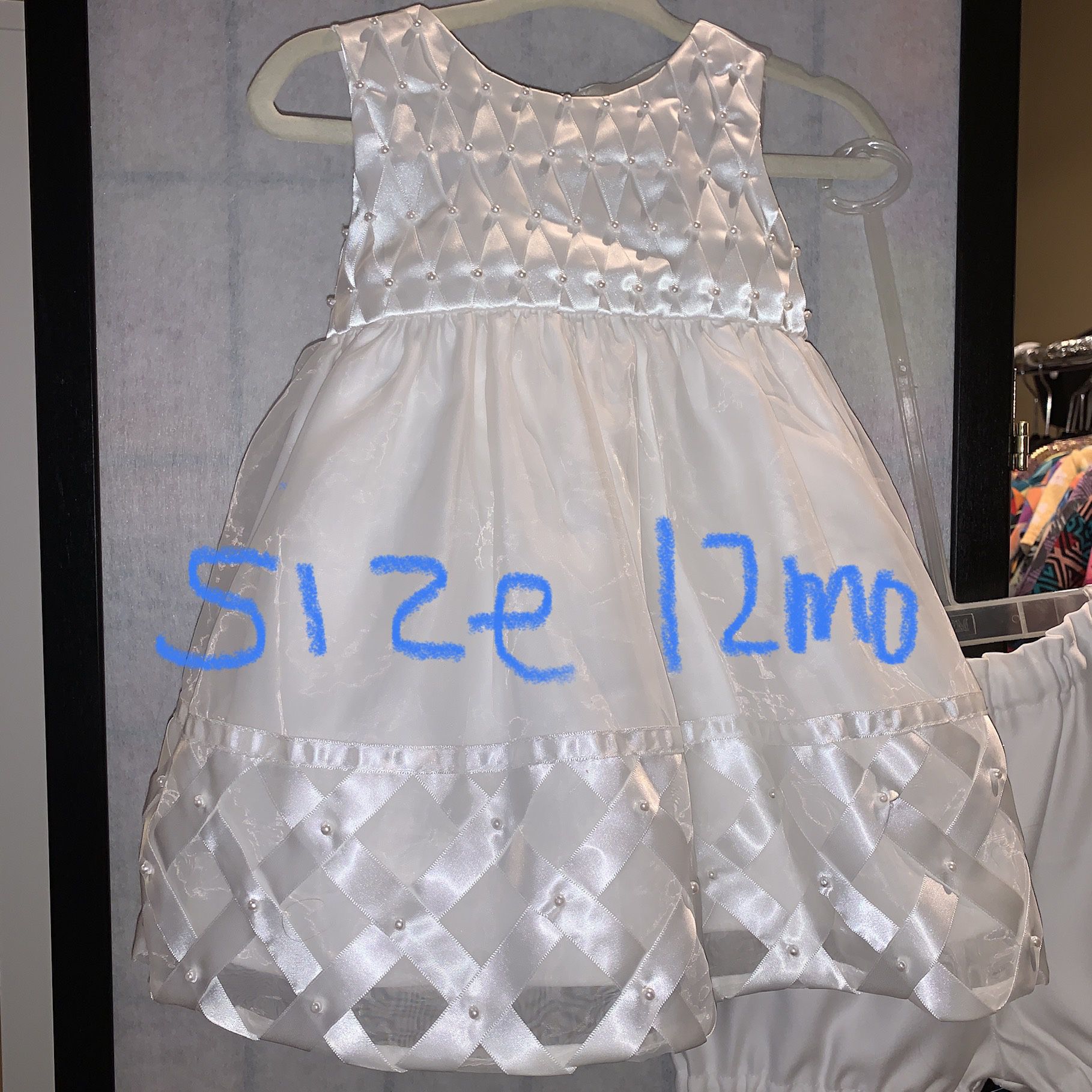 White Dress Size 12 month