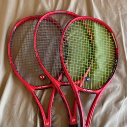 3x Yonex Vcore 95 (2018) Grip Size 2 (4 1/4) Lightly Used for Sale