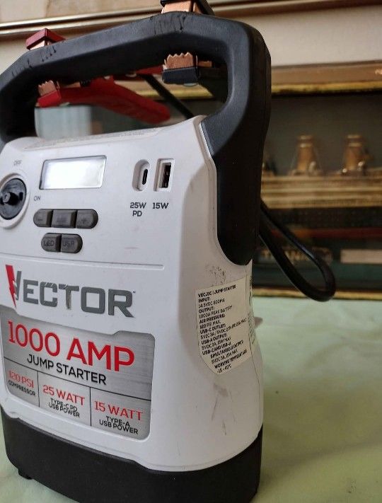 1000 Amp Jump Starter, Compressor, USB Power
by:
VECTOR