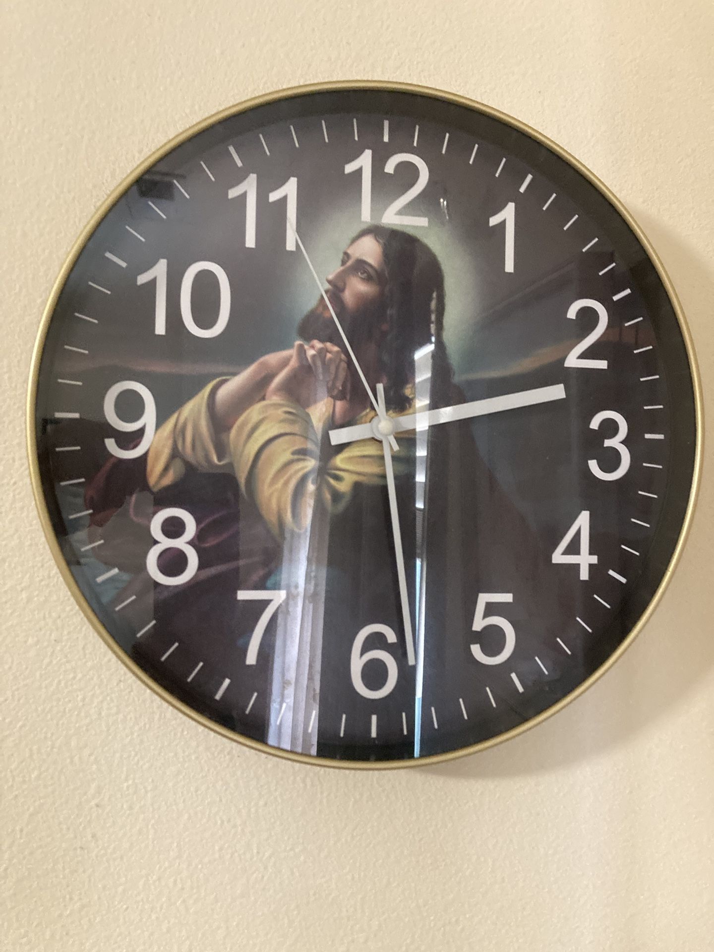 Wall clock has scriptures every hour on the hour