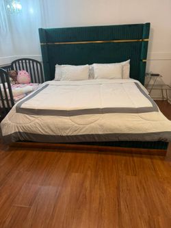Moving out sale