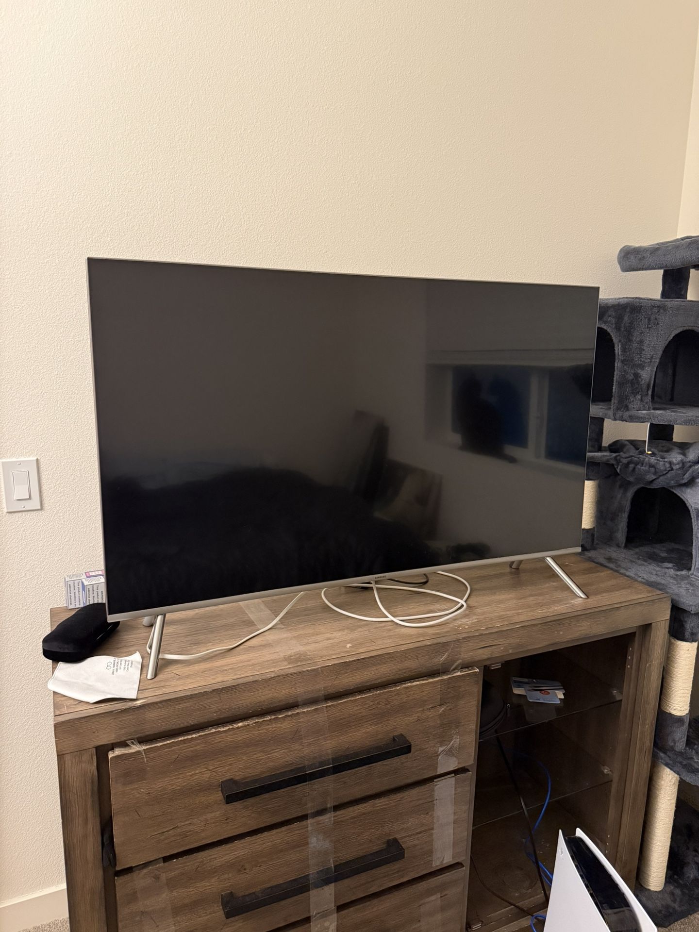 Samsung 4k 2160p  Smart TV 49”