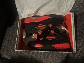 Air Jordan 4 Red Thunder Size 10(no box)