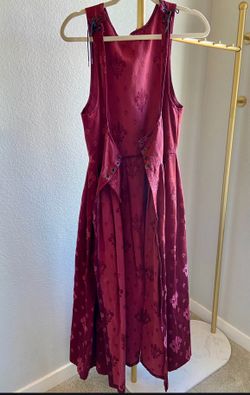 Renaissance festival dress